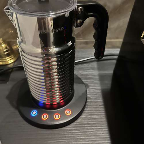Nespresso 九成新打奶機