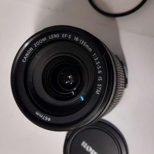 Canon EF-S 18-135mm IS STM