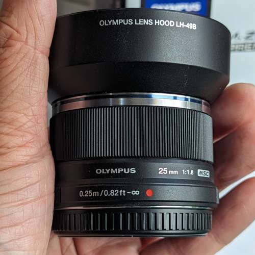 Olympus M.ZUIKO DIGITAL 25mm F1.8 黑色有 原裝盒