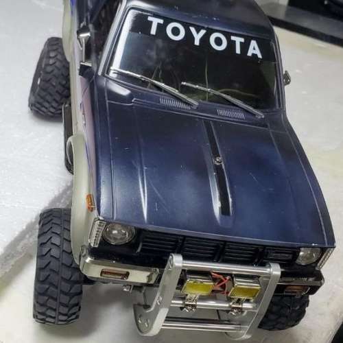 Tamiya 1/10 R/C Toyota Hilux