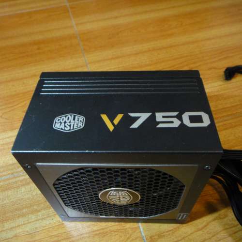 Cooler Master V750 電源供應器  80Plus金牌 全模組 火牛