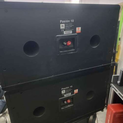 jbl 10寸 卡啦ok啦&eta;叭