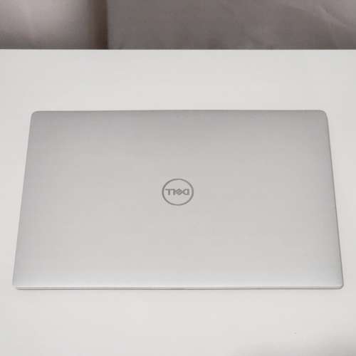 Dell XPS 13 - 7390