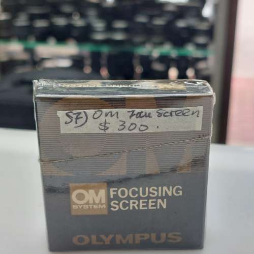 OLYMPUS ELECTRONIC FLASH TTL AUTO CORD T O.6M + M IN-FOCUS TRIGGER CORD