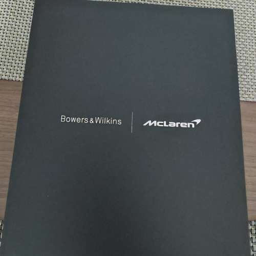 Bowers & Wilkins PX8 Mclaren Edition