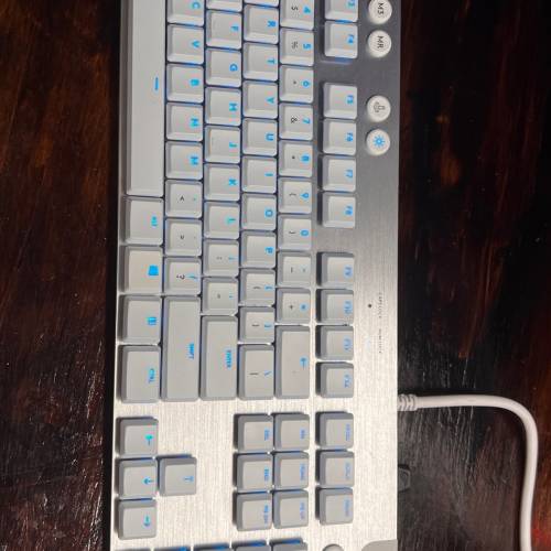 Logitech G813 white
