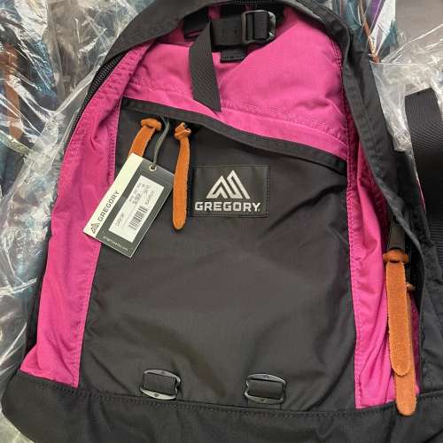 現貨 Gregory 26L Classic day BlackFuch Backpack 背囊 黑粉紅