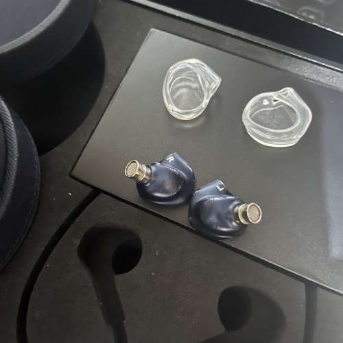 Faudio dark sky 藍神圈