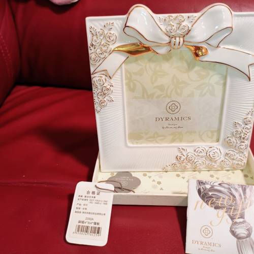 刮痧器，特式相架，旅行。迷你燙斗，CD 收納袋