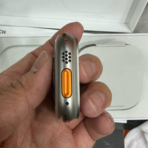 行貨 apple watch ultra 2 49mm lte 全套 保養 2024年9月27日