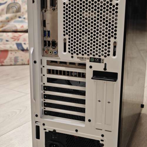 超抵玩 Gaming PC (Intel 9th i5 9400f, RTX2070 8GB DDR6)