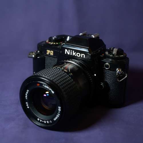 Nikon FG & tokina 35-70 f3.5-4.8