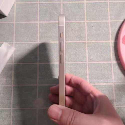 Apple iPhone 12 256G 6.1寸大螢幕，功能全部正常運作，電池效能85 %，電池良好，已...