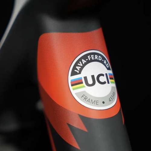 JAVA FEROCE3 F3 SHIMANO 24速 油剎碳刀碳纖維公路車 送水架前後蛙燈