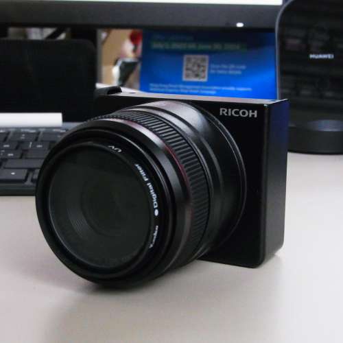 Ricoh GXR P10 kit + A12 2.8mm + A12 50mm