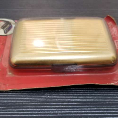 鋁ABS塑膠製 防水 便攜式 身分證 信用卡 卡片盒 可容納 100張卡片 Stainless Steel...