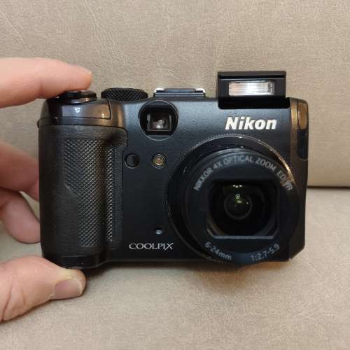 Nikon Coolpix P6000 新淨1/1.72"大 CCD相機 數碼相機 CCD Camera 等效28–112mm 手...