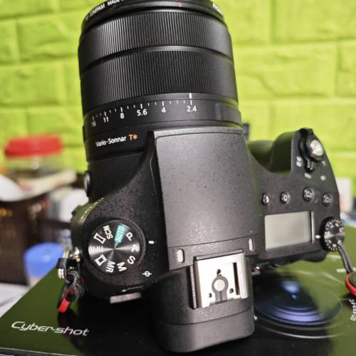 超新淨(85%) Sony RX10 M4