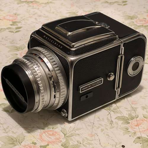 哈蘇Hasselblad 500CM C80/2.8 A24 Magazine 菲林相機