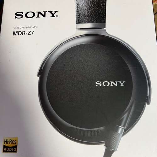 Sony  MDR-Z7 99%新全套有盒，極小用，香港行貨