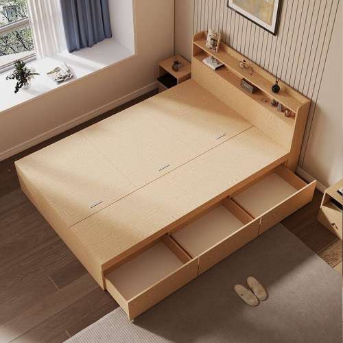 多種款式嘅實木床