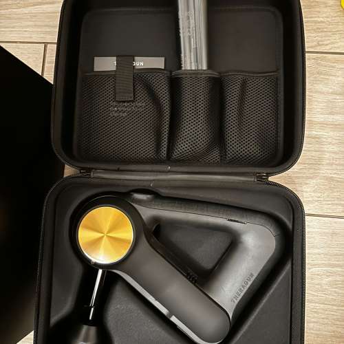 真 24K 金深層次肌肉治療按摩槍：Theragun G3PRO 限量版