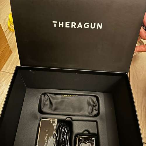 真 24K 金深層次肌肉治療按摩槍：Theragun G3PRO 限量版