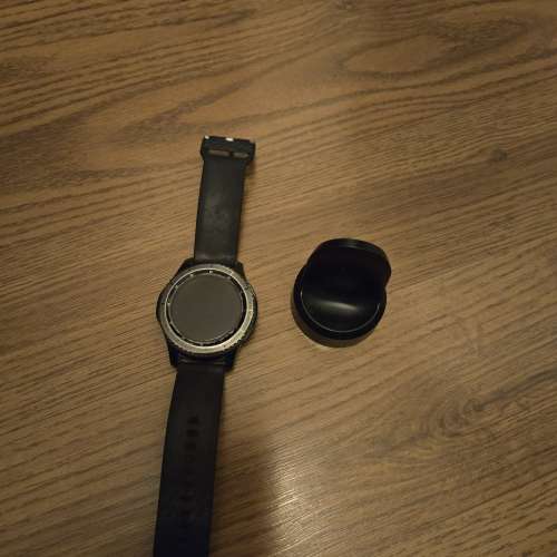 三星galaxy s22 手機90%新連 Galaxy watch手錶80%新1隻