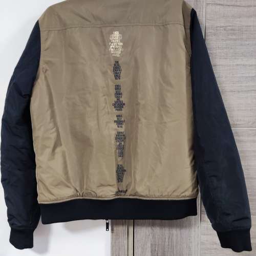 Chevignon 男裝外套一件