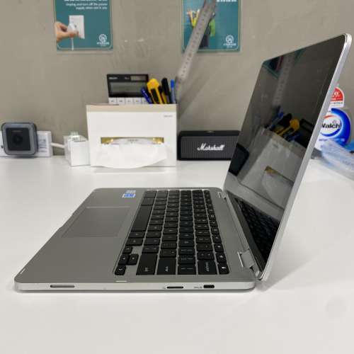 [360&deg; Flip] ASUS Chromebook C302CA (Core m3 / 12.5" 全高清 Touch / ChromeOS)...