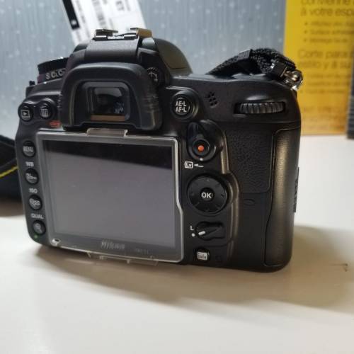 Nikon D7000 body (有盒）