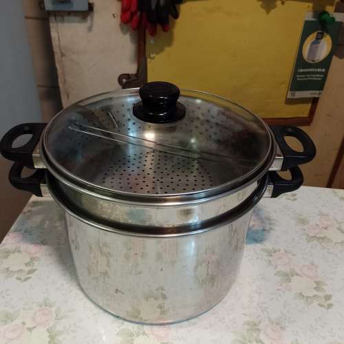 不銹鋼2層蒸煲（內有隔渣煲）直徑26cm,高16cm