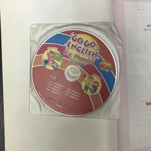 90% new KK Phonics KK 音標篇 連一隻CD 加一隻影音互動光碟