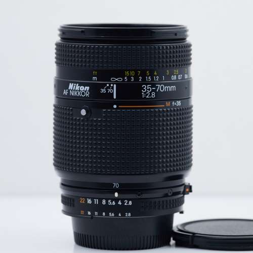 Nikon AF Nikkor 35-70mm F2.8 zoom lens