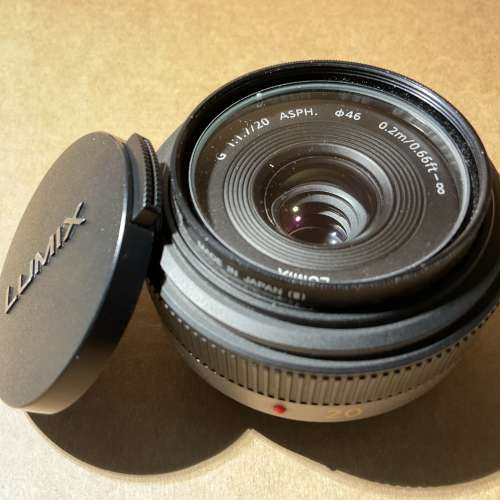 Panasonic DMC-GF1 with 20mm F/1.7 ASPH lens 日文版