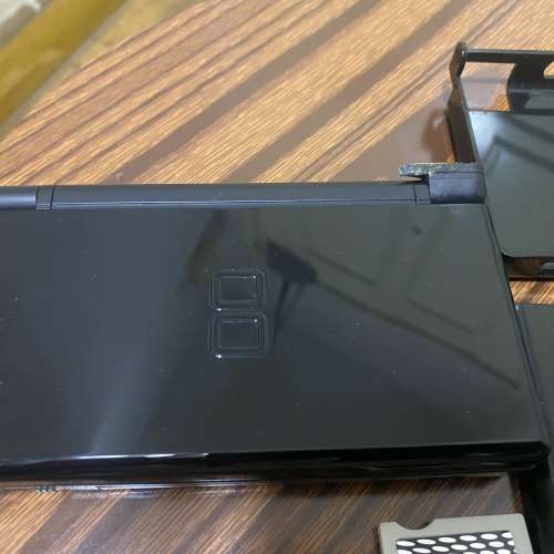Nintendo任天堂DS Lite 和 DS遊戲卡匣