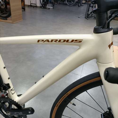 2024 PARDUS SUPER AL 22速 油剎桶軸鋁合金公路車 送水架前後蛙燈