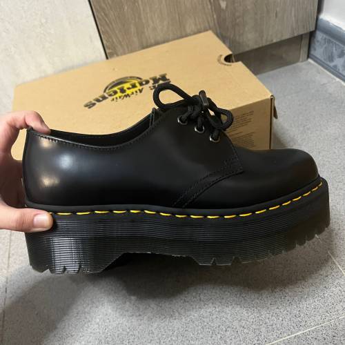 dr.martens 1461 quad 39號