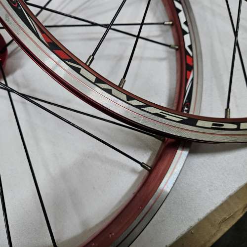 70%New 好響，20吋 406 輪組，V碟兩用，卡式8至10，開100/130