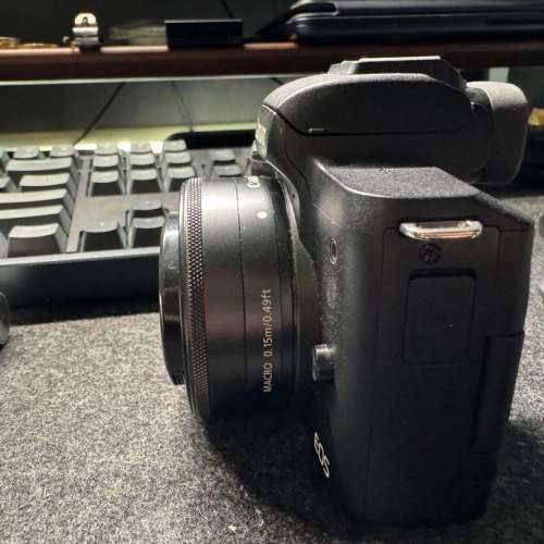 Canon EOS M50 +Canon 22 22mm F2 STM