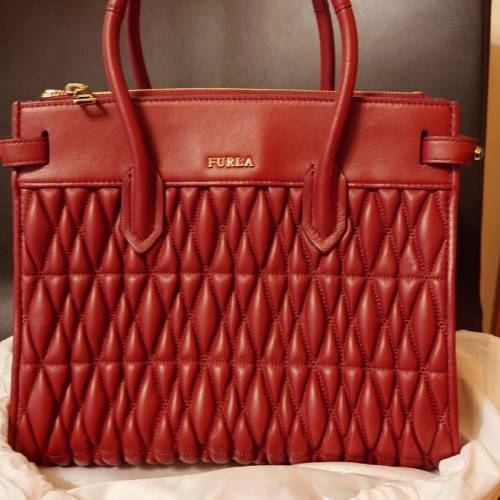 Furla Pin cometa small bag 手袋