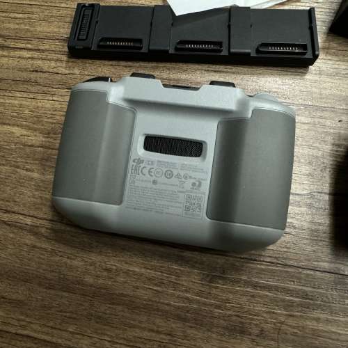 （不散放）DJI Mavic Air 2 炒機遣物（手制，電池，叉機…）  80% New  正常使用痕...