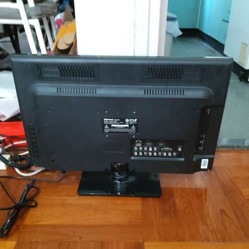 Hisense 24” LED iDTV