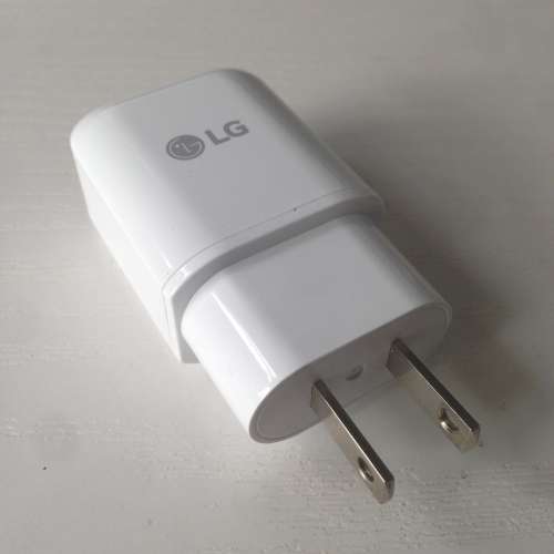 📱 LG MCS-N04WR USB Type-C Fast Adaptive Charger 5V-3A Nexus 5X USED 旅行充電...