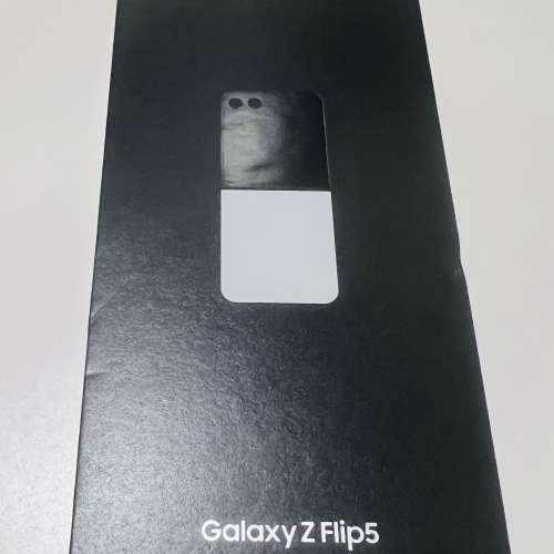 全新行貨Samsung Z flip 5 5G 256GB cream 色