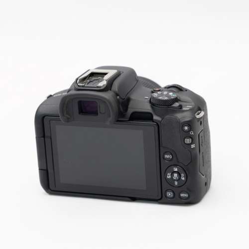 Canon R50 連 RF-S 18-45 Kit Set