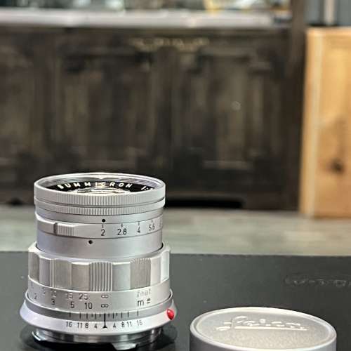 Leica Summicron 50mm f2 v2 rigid lens