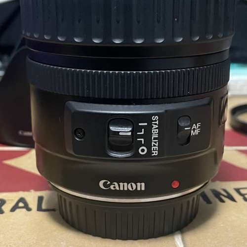 Canon EF 28-135mm f3.5-5.6 IS USM防震變焦鏡頭