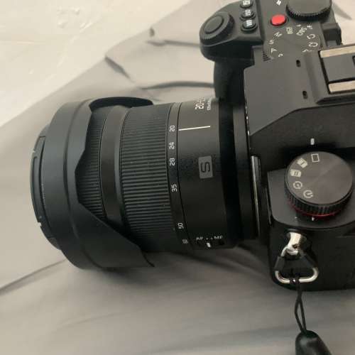 Panasonic Lumix S5 kit 20-60 L- mount