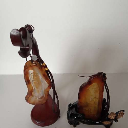 瑪瑙雕刻觀音/山水擺件，約4/4.5寸連陳列木座，亦可以作吊件/手把件用，款式獨特，...